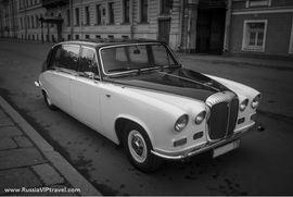 Rent Cars and Buses: Jaguar Daimler VIP